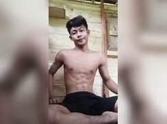 cute filipino shows ass and cums