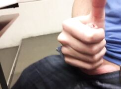 AHV-HD - Wanking in collage classroom