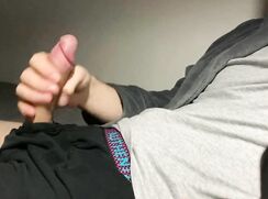 AHV-HD - Young twink quick wank