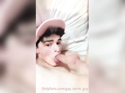 OF Gay_Twink_Guy Got Hungry Cums 119.mp4