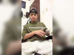 handsome Filipino hunk shows off cam porn