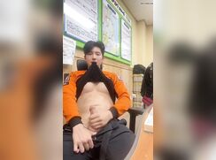 hunky korean baited