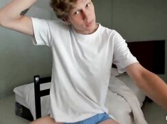 hot sexy twink solo show maxburn  cam tube