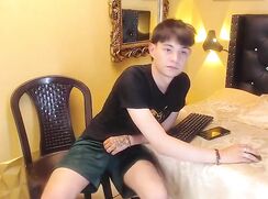 porn sexy twink solo camboy luckk show tube