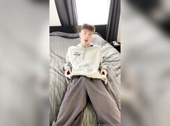 cute baite on bed hot clip
