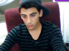 turkish boy jerking and cumming for fans on webcam