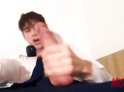 HOT HANDSOME BOY BEATS N CUMS