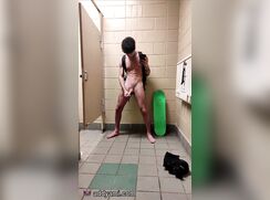 Skater Boy Toilet Jerk