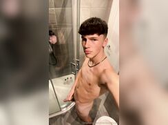 Lewis Boothy Pre Shower Dick