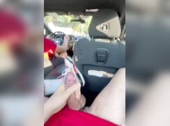 Cumming on the Lyft driver
