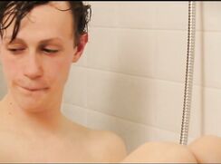 Heat Water Court métrage gay porn