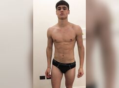 Argentinian 18yo model cast