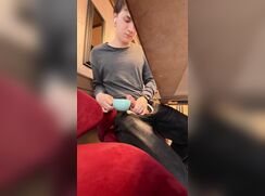 Twink waits too long for the waitress for some milk