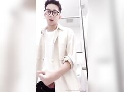 (Ducal) Getting a handjob in dressingroom
