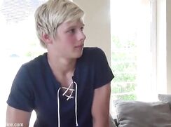 Casting d'un beau blond
