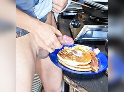 Pancakes With Cream & Syrup?