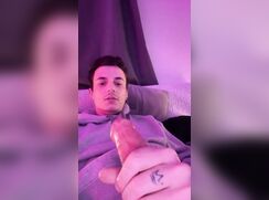 Daniel Thorne 28 - I love it when I blast my cum all over my own face and in my mouth