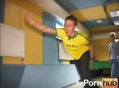 A playful evening with balls