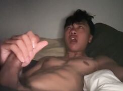 Asian Twink Jerks & Cums