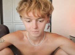 porn sexy twink camboy angel_andreww show cam tube