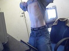 Six Pack Twink Cums On His Desk