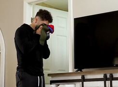 Hot Home Invasion 3