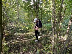 AHV-HD - Extremely juicy cumshot in the forest