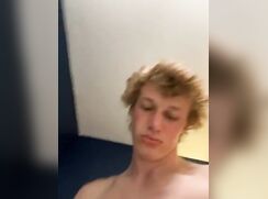 Fit blonde teen baits | Yamokot