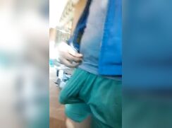 10⭐s! - Dude with big bulge shopping -- 2