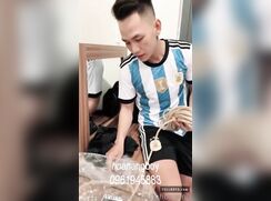 tkbghoanang - Vietnamese footy lads back from training