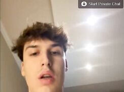22yo 20cms Muscle boy twink cam gay porn