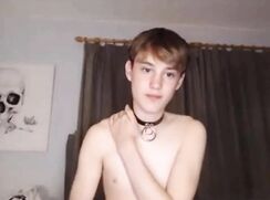 AHV-HD - Hot house boy wanks onto his sock