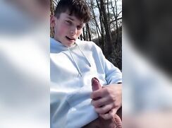 Nice boy cumming loud outside