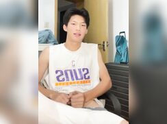Phoenix fan strokes his cock and shows his feet