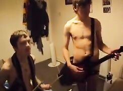 Amateur webcam: Boy band naked