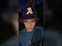 Swap nudes with cutie Twink