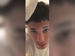 Sending a video to his gf