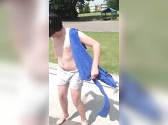 Skate borders skating naked