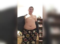 Chubby teen sexy striptease