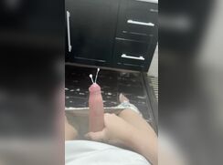 Twink Cumshot Compilation - this will make you hard.