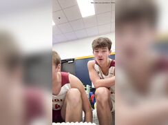 Basketball guys show feet on TikTok
