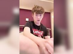 cumming online bedroom cam porn