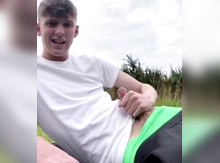 Guy outside cum solo gay porn