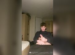 Big Cock Twink Jackk_101 Jerks Off