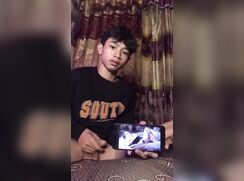 18 year old straight college guy jerks for girl. No cum