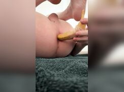 That’s NOT How To Eat A Banana!