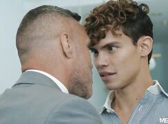 Austin Andrew Ponce, Manuel Skye – Boy Lust Gay Porn Tube