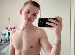Super Cute Smooth Twink Selfie Porn