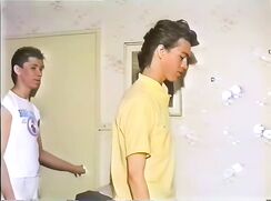 Restored “More than Massages” – HD vintage euro twinks gay video