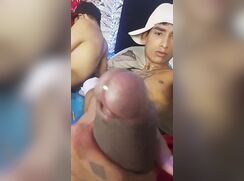 Menino dotado masturbando se pau babão